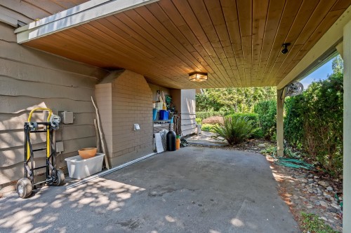 7965 Burnfield Crescent, Burnaby, BC 