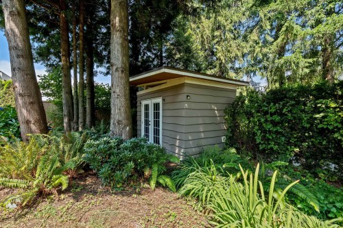 7965 Burnfield Crescent, Burnaby, BC 