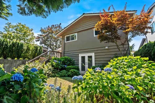 7965 Burnfield Crescent, Burnaby, BC 