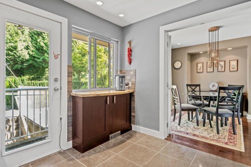 7965 Burnfield Crescent, Burnaby, BC 