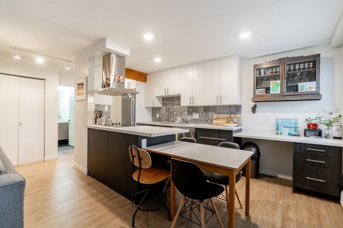 213-36 14Th Avenue E, Vancouver, BC 