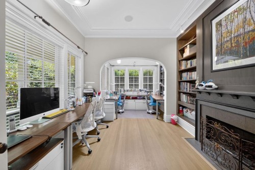 2599 36Th Avenue W, Vancouver, BC 