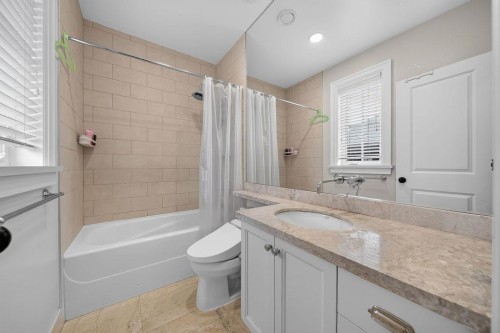 2599 36Th Avenue W, Vancouver, BC 