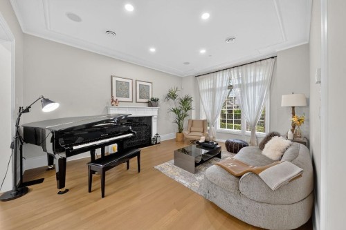 2599 36Th Avenue W, Vancouver, BC 