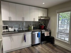 900 Corona Crescent Coquitlam, BC V3J 6Y9