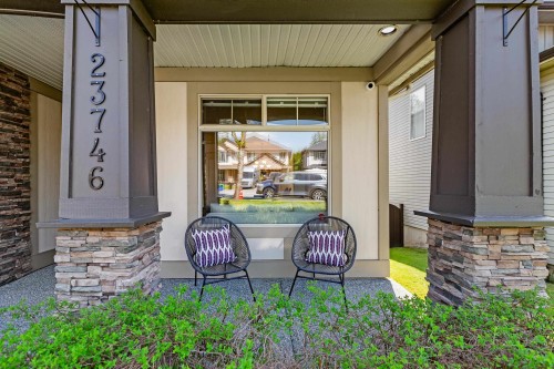 23746 110 Avenue, Maple Ridge, BC 