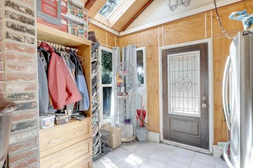 11428 207 Street, Maple Ridge, BC - Indoor