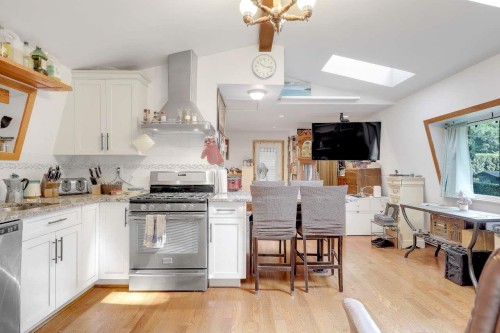 11428 207 Street, Maple Ridge, BC - Indoor