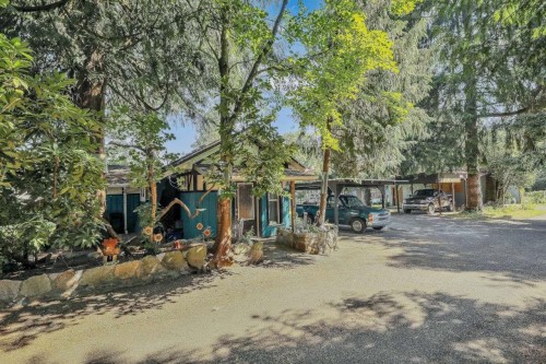 11428 207 Street, Maple Ridge, BC - Outdoor