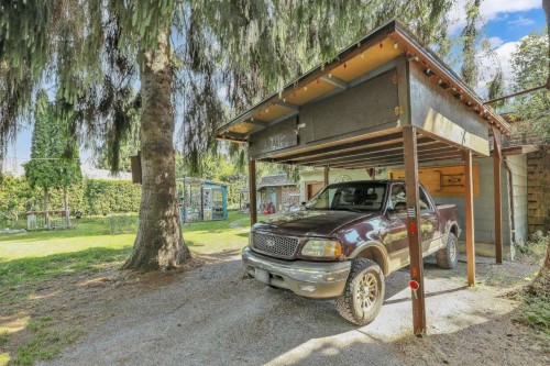 11428 207 Street, Maple Ridge, BC - Outdoor