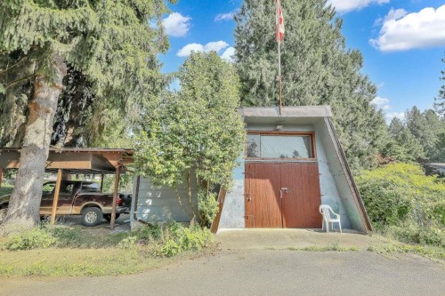 11428 207 Street, Maple Ridge, BC - Outdoor
