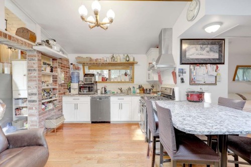 11428 207 Street, Maple Ridge, BC - Indoor