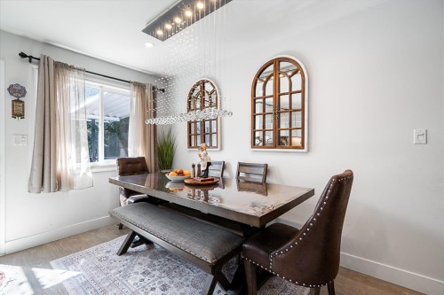 2333 Kirkstone Road, North Vancouver, BC 