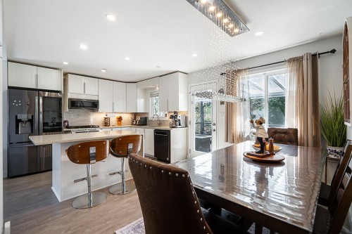 2333 Kirkstone Road, North Vancouver, BC 