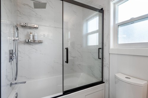 2333 Kirkstone Road, North Vancouver, BC 