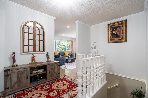2333 Kirkstone Road, North Vancouver, BC 