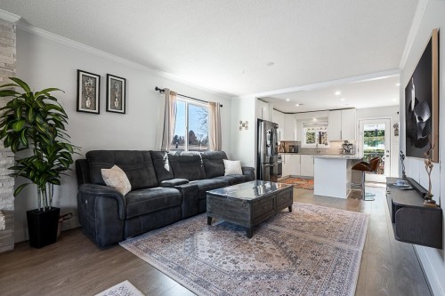 2333 Kirkstone Road, North Vancouver, BC 