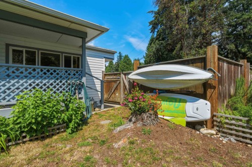 1-4514 Sunshine Coast Highway, Sechelt, BC 