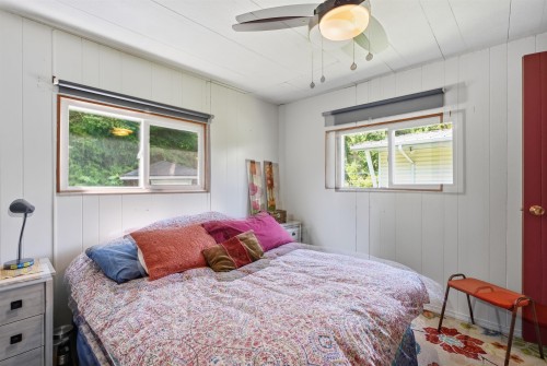 1-4514 Sunshine Coast Highway, Sechelt, BC 