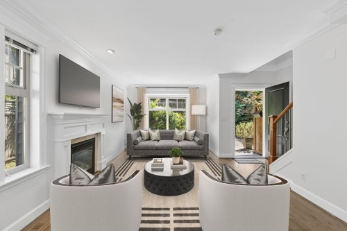 6339 Douglas Street, West Vancouver, BC 