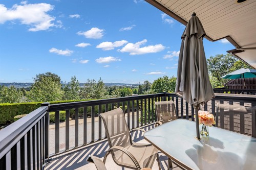 6-320 Decaire Street  Coquitlam, BC V3K 7C3