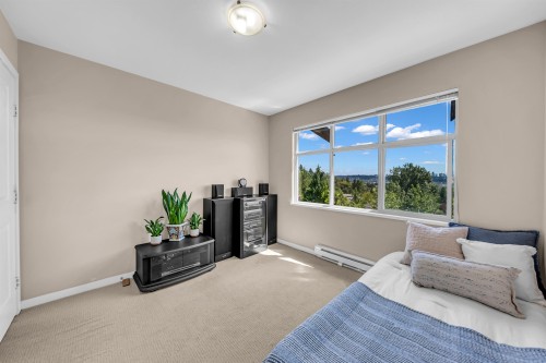 6-320 Decaire Street, Coquitlam, BC 