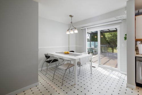 22130 River Bend, Maple Ridge, BC 