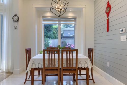 4820 Fortune Avenue, Richmond, BC - Indoor Photo Showing Dining Room