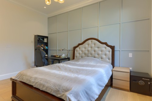 4820 Fortune Avenue, Richmond, BC - Indoor Photo Showing Bedroom