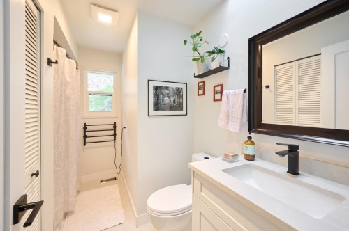 809 Seymour Boulevard, North Vancouver, BC 