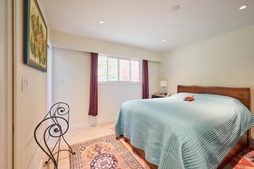 809 Seymour Boulevard, North Vancouver, BC 