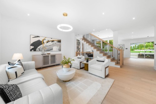 944 Clements Avenue, North Vancouver, BC 