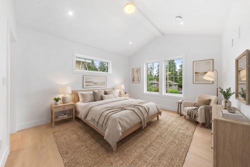 944 Clements Avenue, North Vancouver, BC 