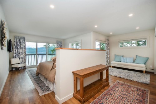 354 Avalon Drive, Gibsons, BC 