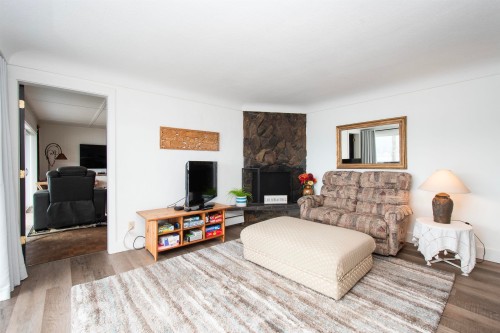 354 Avalon Drive, Gibsons, BC 