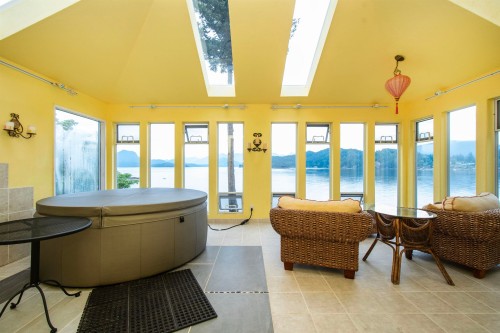 354 Avalon Drive, Gibsons, BC 