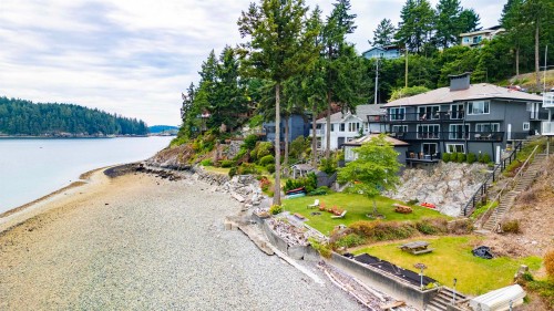 354 Avalon Drive, Gibsons, BC 