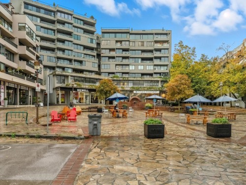 521-666 Leg In Boot Square, Vancouver, BC 