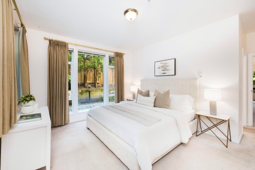 206-678 Queens Road W, North Vancouver, BC 