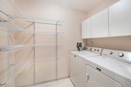206-678 Queens Road W, North Vancouver, BC 