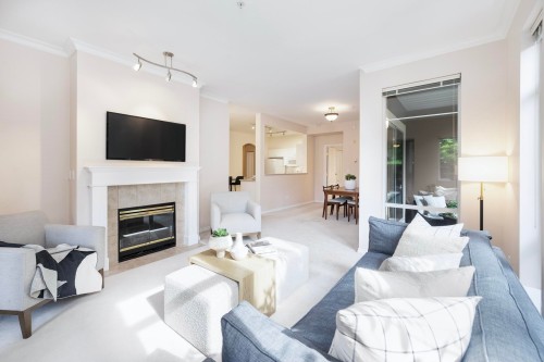 206-678 Queens Road W, North Vancouver, BC 