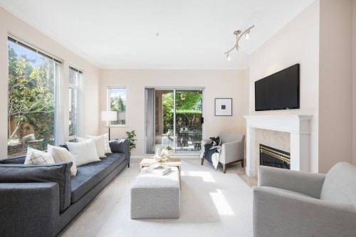 206-678 Queens Road W, North Vancouver, BC 