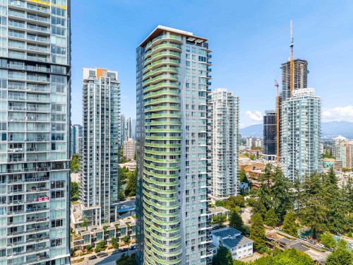 2301-6638 Dunblane Avenue  Burnaby, BC V5H 0G8