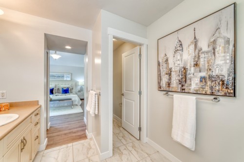 123 Maple Drive, Port Moody, BC 