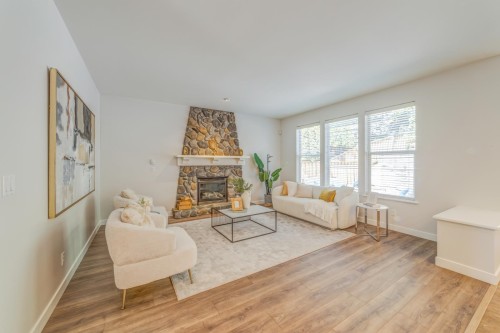 123 Maple Drive, Port Moody, BC 