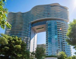 87 Nelson Street Vancouver, BC V5Z 3G7