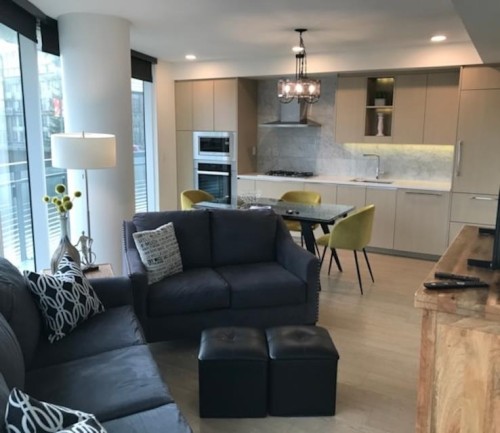 87 Nelson Street , Vancouver, BC V5Z 3G7 2
