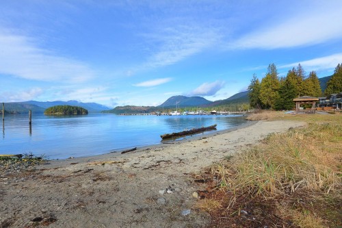 5964 Oldmill Lane, Sechelt, BC 