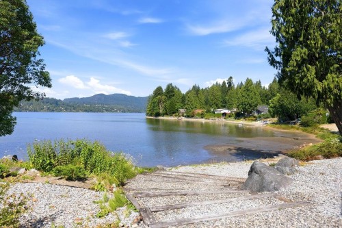 6343 Marmot Road, Sechelt, BC 