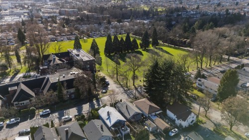 3617 Adanac Street, Vancouver, BC 